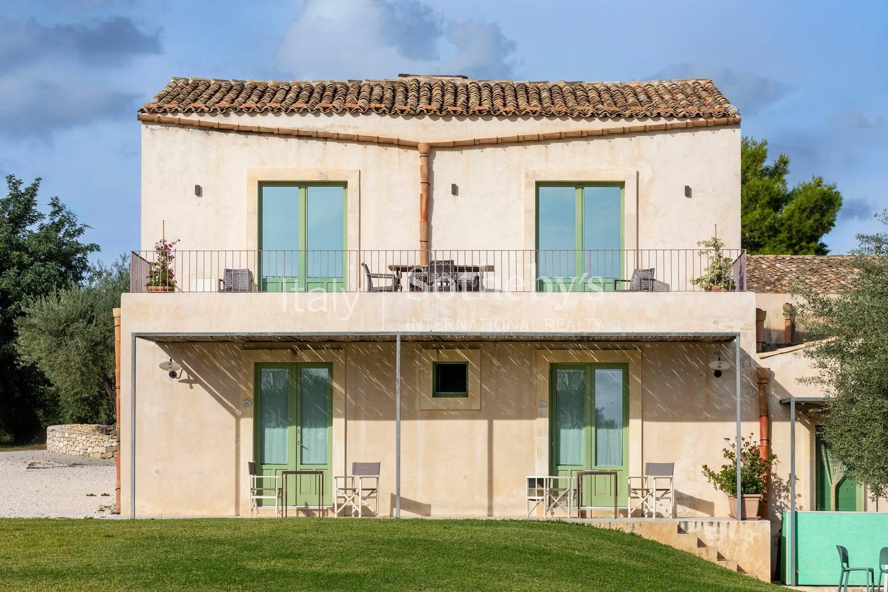 Antico baglio siciliano ristrutturato con vista su Noto - 8