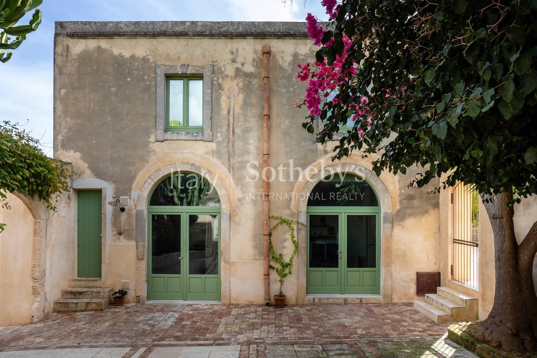 Antico baglio siciliano ristrutturato con vista su Noto, in vendita, Noto | Sotheby’s Realty Italy - 19