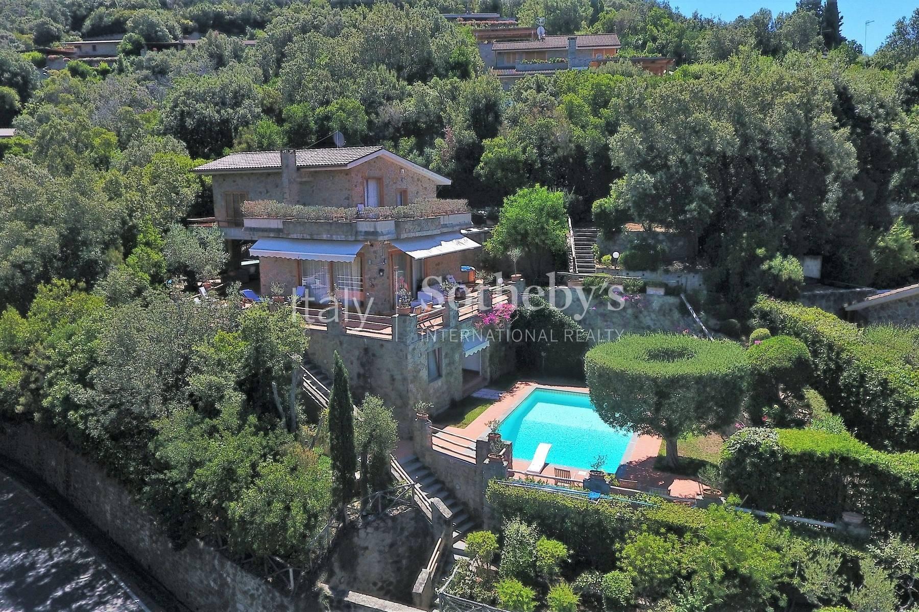 Villa moderna con piscina e giardino mediterraneo, in vendita, Castiglione della Pescaia | Sotheby’s Realty Italy - 3