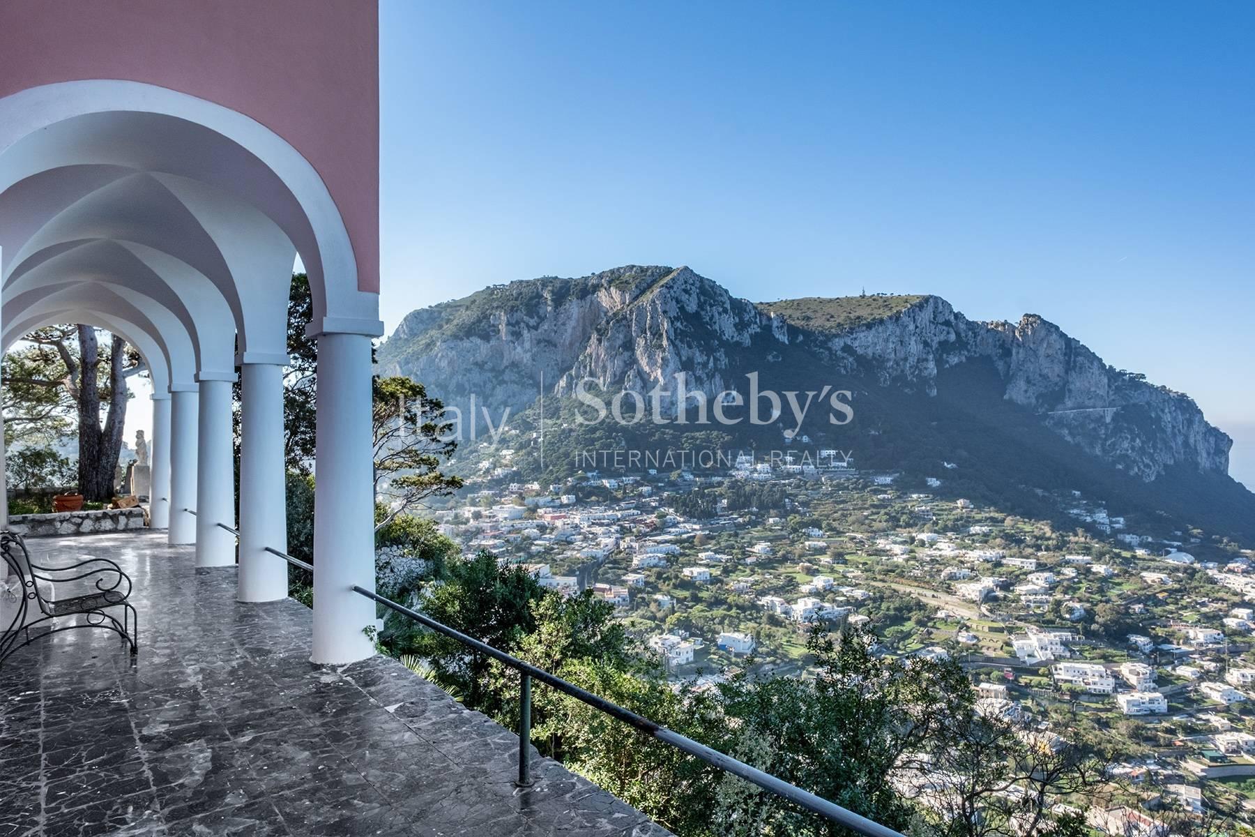 Monumentale dimora a picco sul mare di Capri - 6