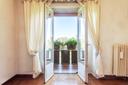 Luminoso appartamento con affacci su Villa Ada, in vendita, Roma | Sotheby’s Realty Italy - 1