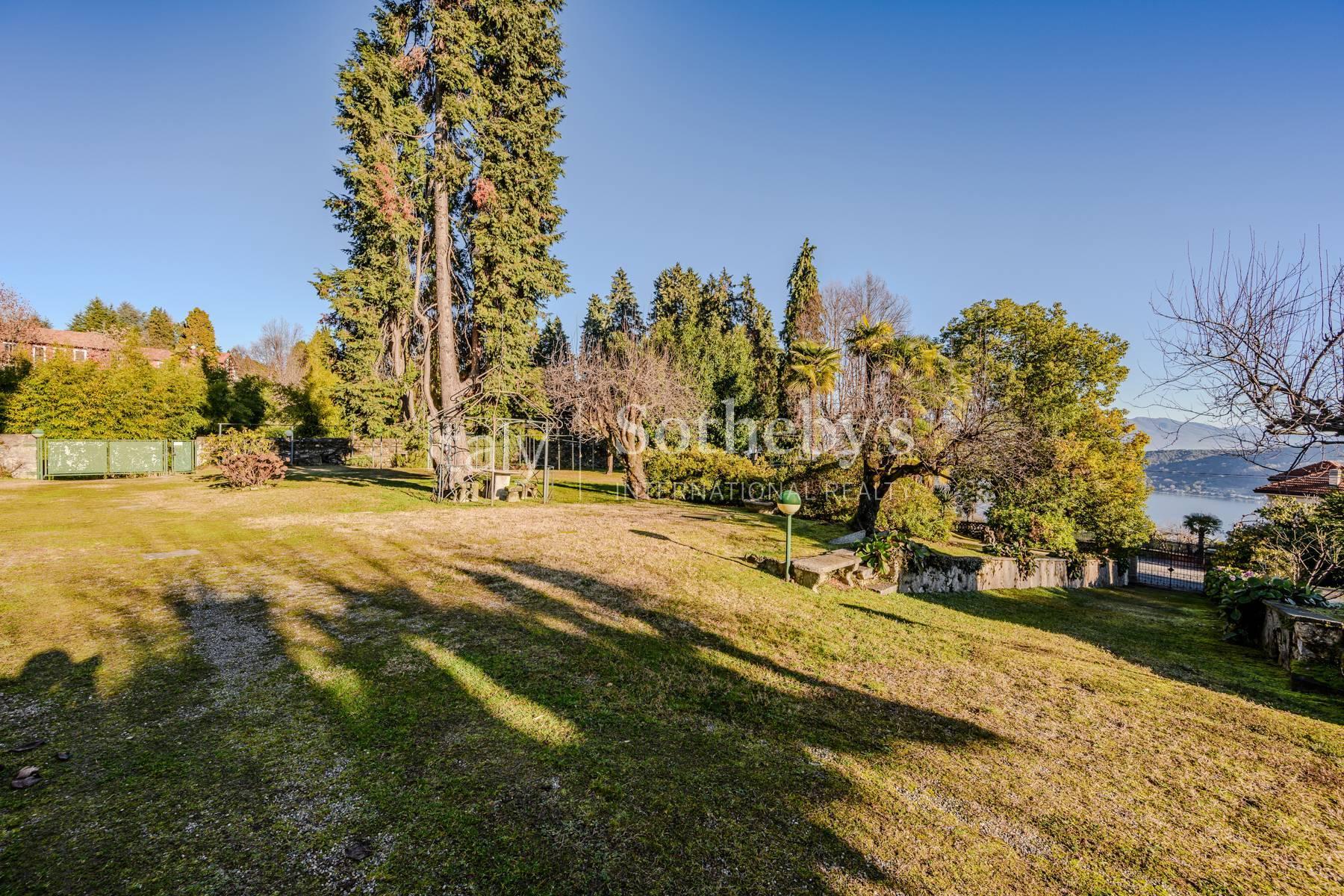 Elegante appartamento in villa d'epoca sul Lago Maggiore, in affitto, Arona | Sotheby’s Realty Italy - 16