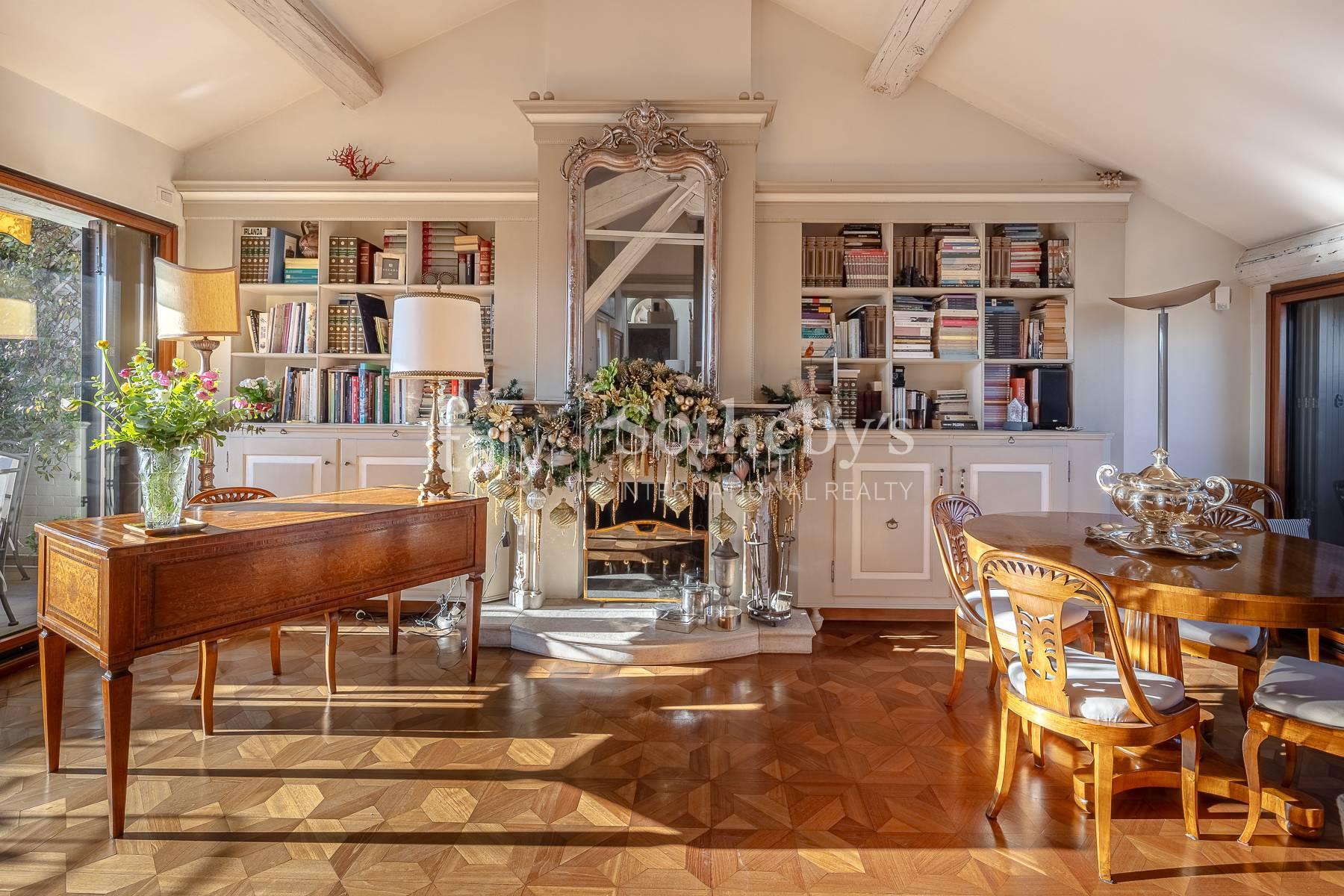 Attico di charme con vista su Piazza Castello, in vendita, Milano | Sotheby’s Realty Italy - 19