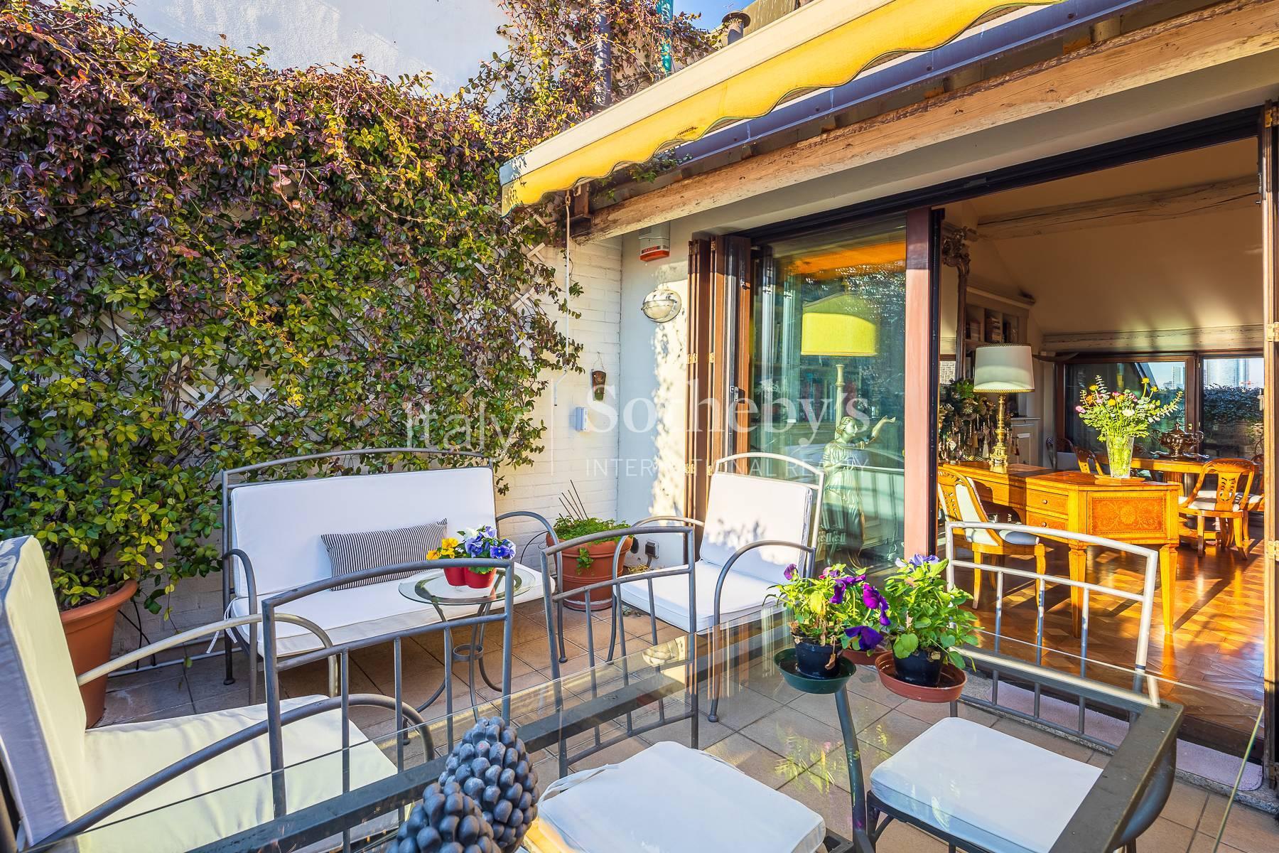 Attico di charme con vista su Piazza Castello, in vendita, Milano | Sotheby’s Realty Italy - 6