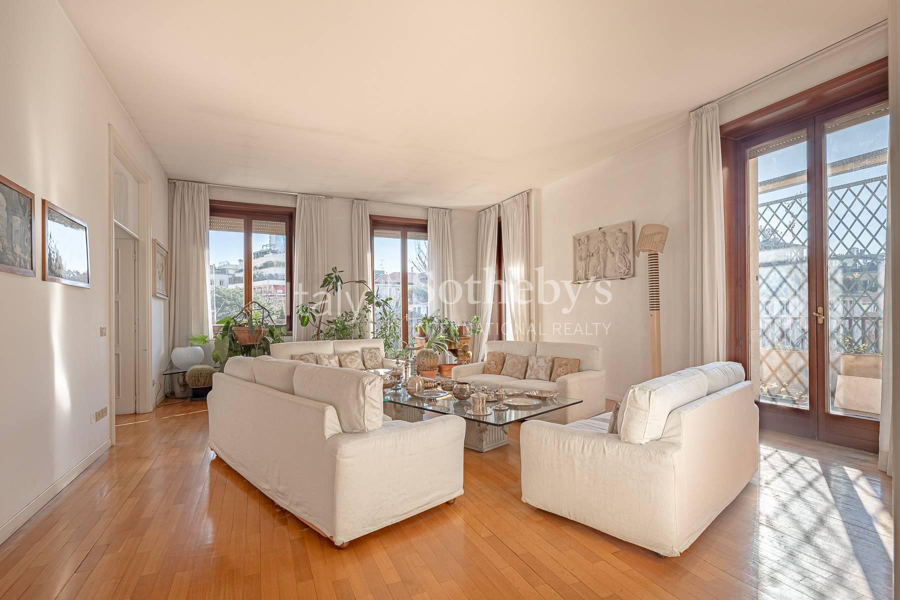 Prestigioso appartamento con terrazzi in Via De Marchi, in vendita, Milano | Sotheby’s Realty Italy - 2