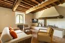 Elegante tenuta con campo da tennis nell'alta Maremma, in affitto, Suvereto | Sotheby’s Realty Italy - 11