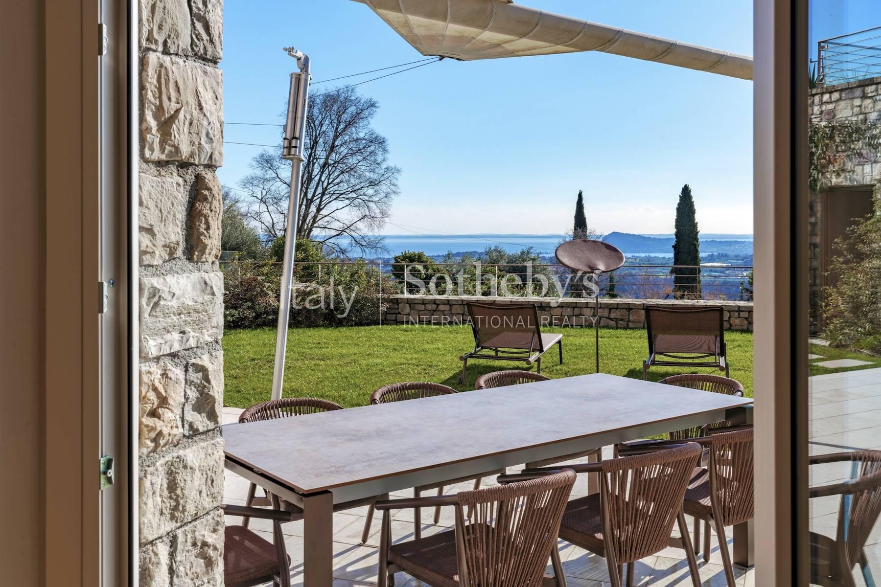 Prestigioso appartamento a Salò con vista sul Lago di Garda, in vendita, Salò | Sotheby’s Realty Italy - 4