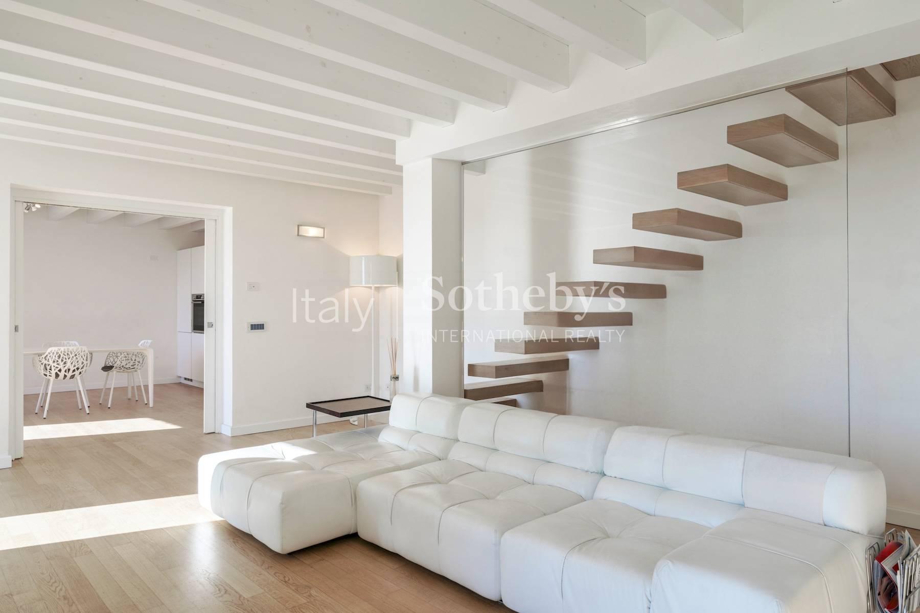 Prestigioso appartamento a Salò con vista sul Lago di Garda, in vendita, Salò | Sotheby’s Realty Italy - 5