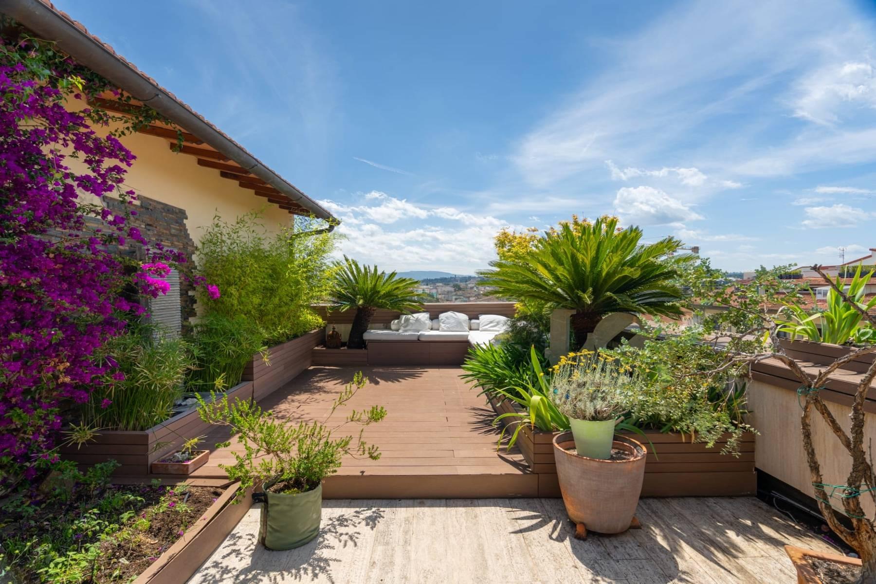Splendido attico con terrazza panoramica su Firenze - 1