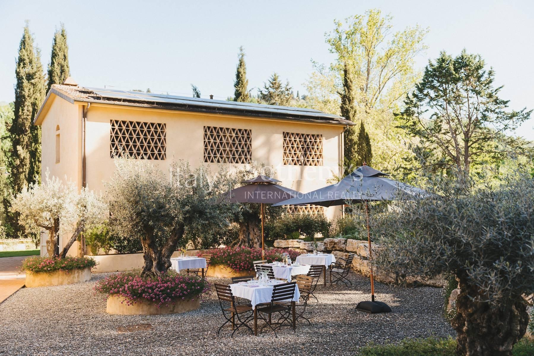 Piccolo borgo ristrutturato nel cuore del Chianti - 3