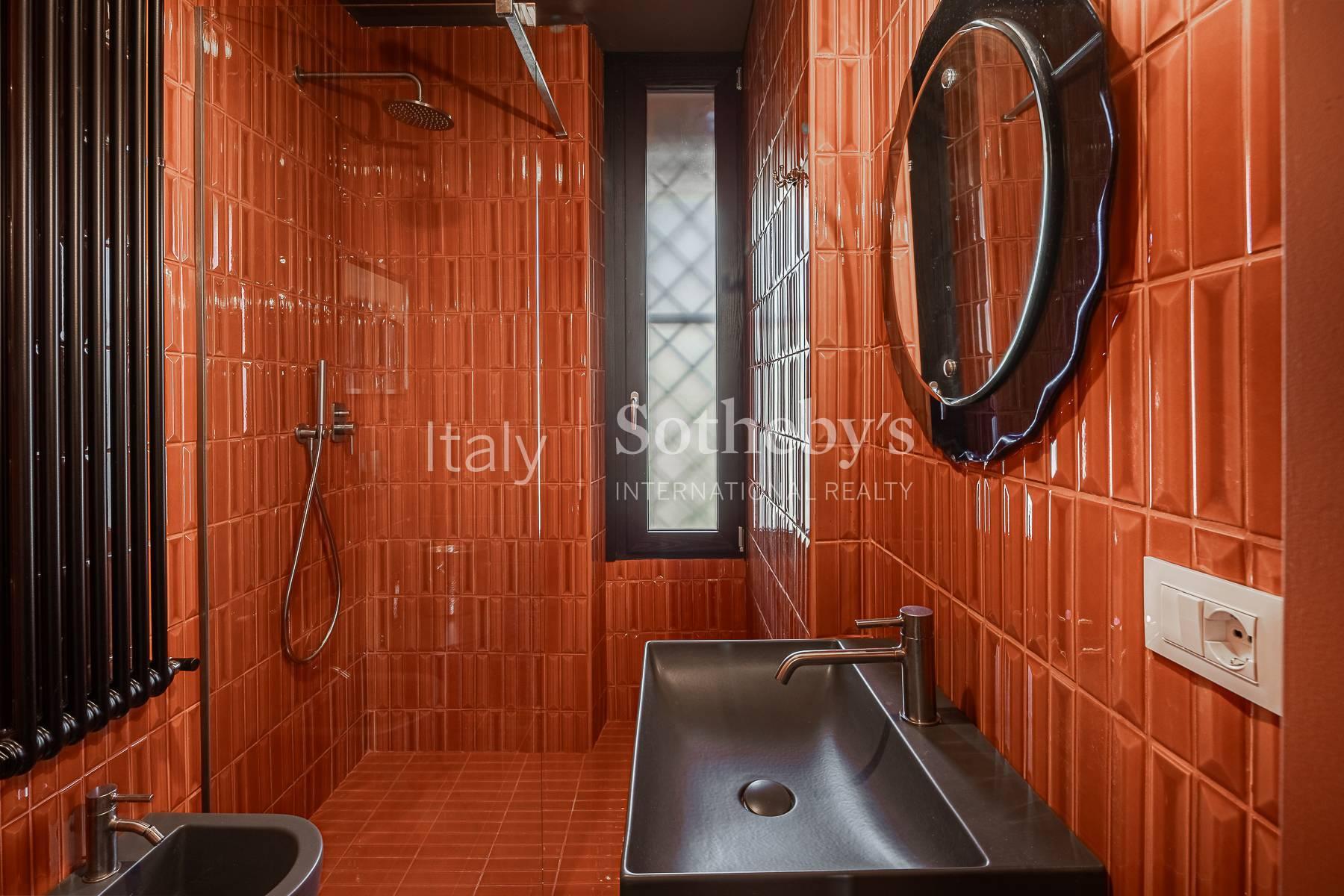 Elegante appartamento ristrutturato in contesto signorile, in vendita, Milano | Sotheby’s Realty Italy - 11
