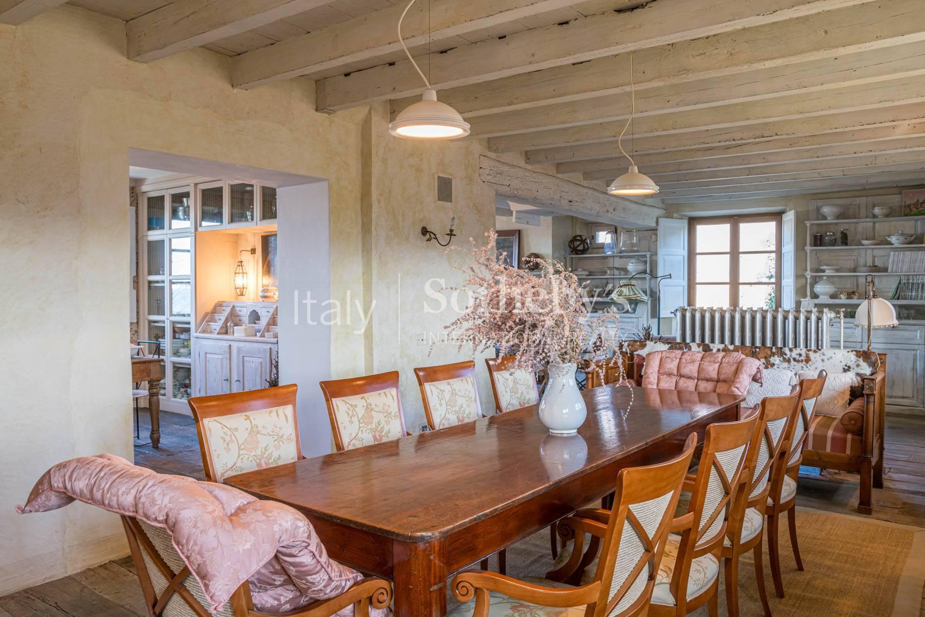Affascinante casale immerso tra i vigneti, in vendita, Cenate Sopra | Sotheby’s Realty Italy - 14