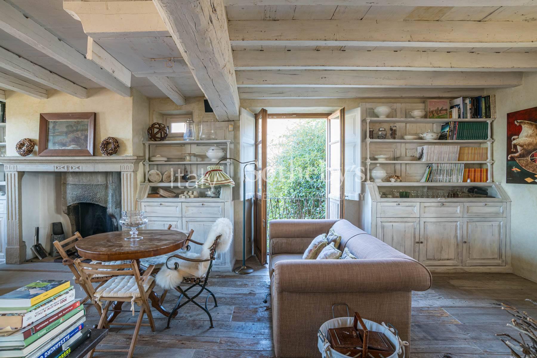 Affascinante casale immerso tra i vigneti, in vendita, Cenate Sopra | Sotheby’s Realty Italy - 16