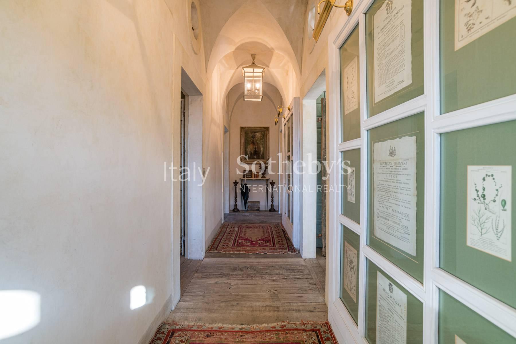 Affascinante casale immerso tra i vigneti, in vendita, Cenate Sopra | Sotheby’s Realty Italy - 21