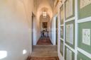 Affascinante casale immerso tra i vigneti, in vendita, Cenate Sopra | Sotheby’s Realty Italy - 21