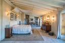 Affascinante casale immerso tra i vigneti, in vendita, Cenate Sopra | Sotheby’s Realty Italy - 22