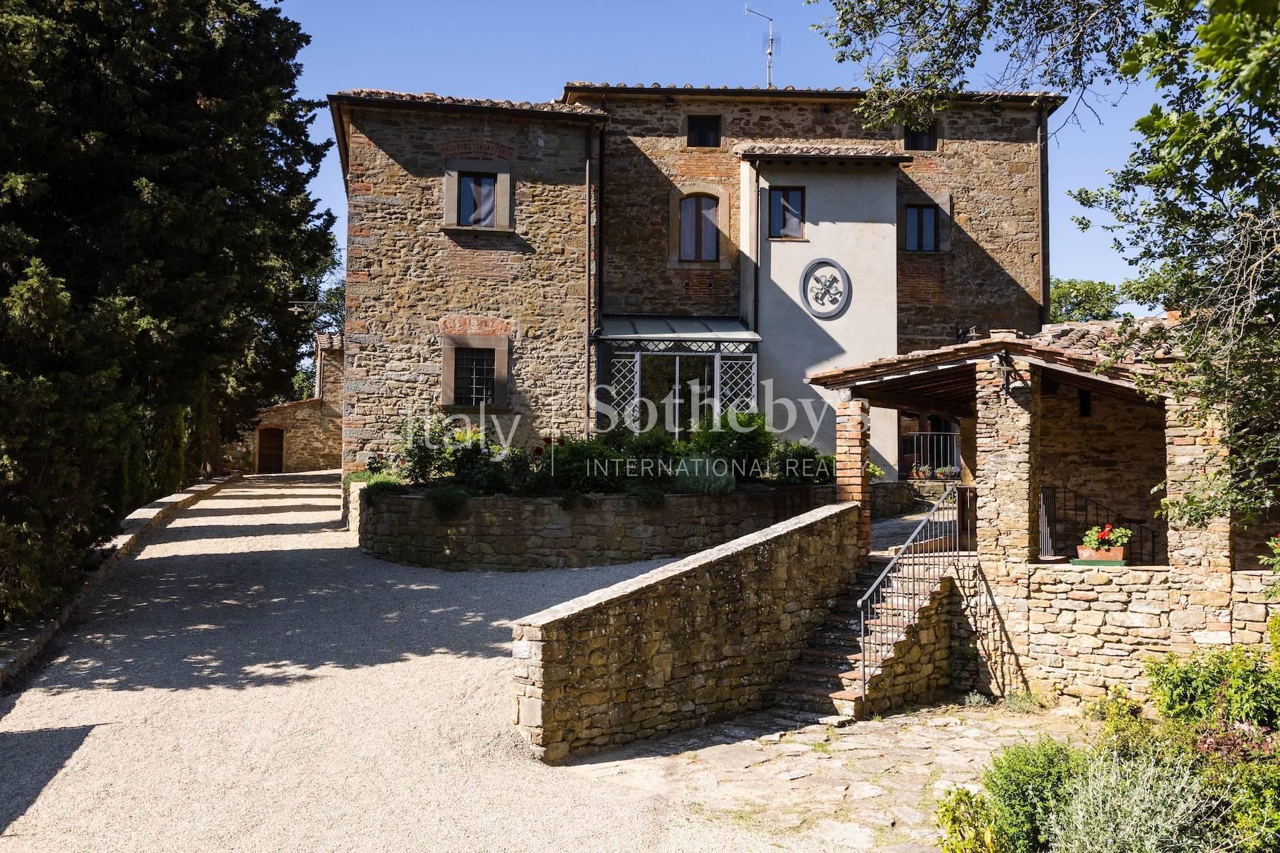 Incantevole borgo con chiesa nelle colline di Castiglion Fiorentino, in vendita, Castiglion Fiorentino | Sotheby’s Realty Italy - 28