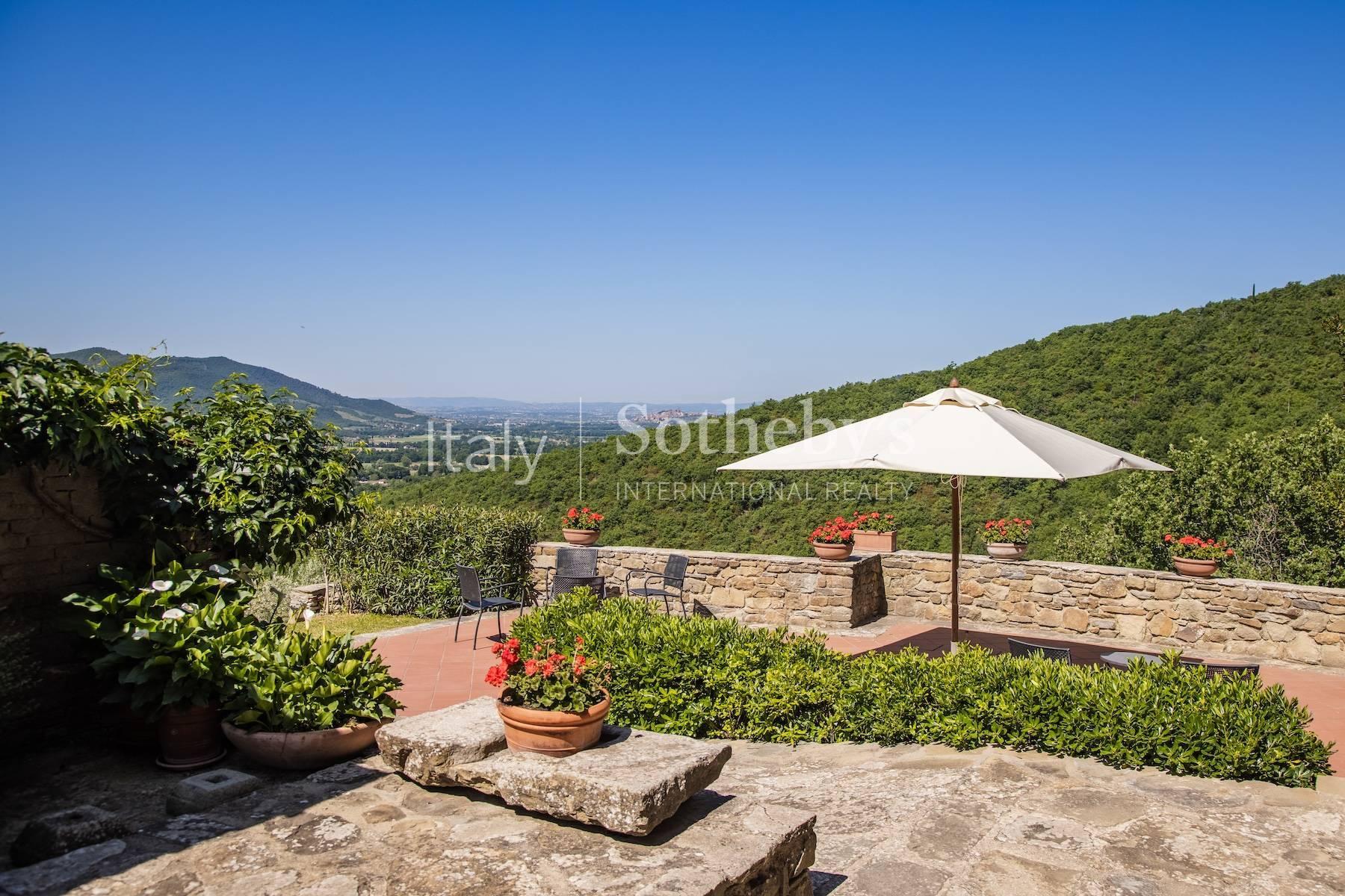 Incantevole borgo con chiesa nelle colline di Castiglion Fiorentino, in vendita, Castiglion Fiorentino | Sotheby’s Realty Italy - 12