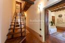 Incantevole borgo con chiesa nelle colline di Castiglion Fiorentino, in vendita, Castiglion Fiorentino | Sotheby’s Realty Italy - 8