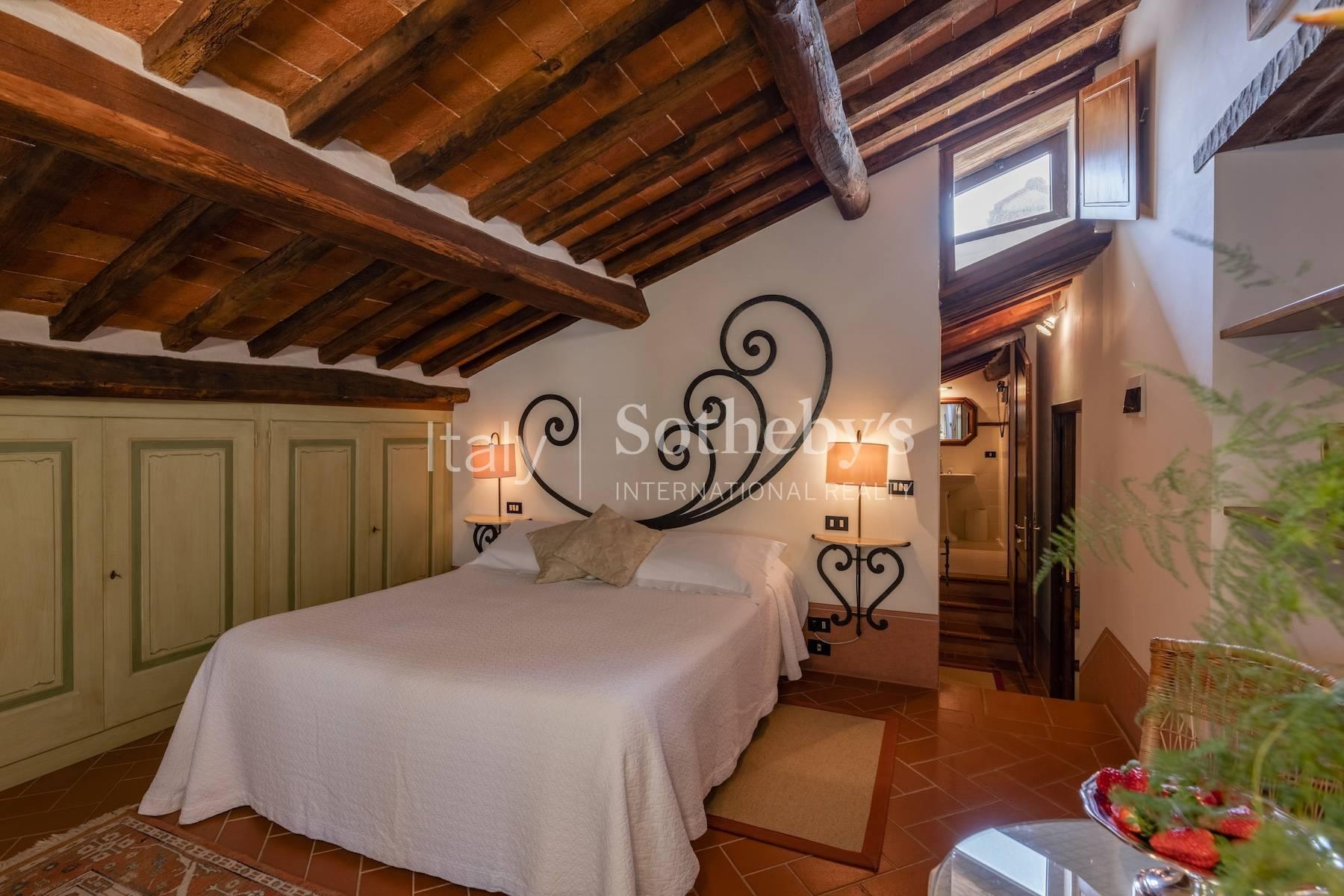 Incantevole borgo con chiesa nelle colline di Castiglion Fiorentino, in vendita, Castiglion Fiorentino | Sotheby’s Realty Italy - 23