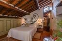 Incantevole borgo con chiesa nelle colline di Castiglion Fiorentino, in vendita, Castiglion Fiorentino | Sotheby’s Realty Italy - 23
