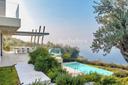 Splendida villa con vista sul Lago di Garda e piscina a sfioro, in vendita, Torri del Benaco | Sotheby’s Realty Italy - 19