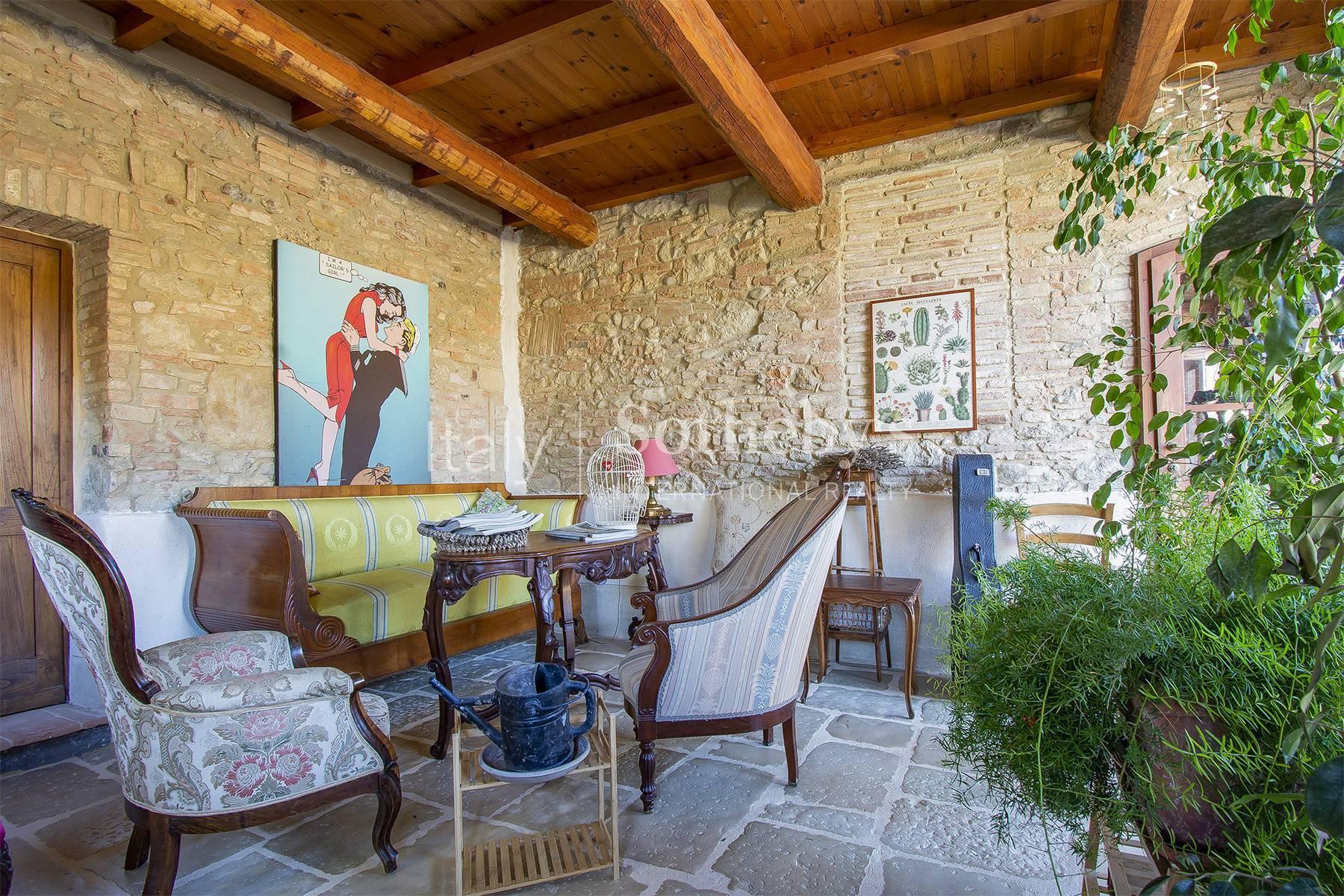 Piccolo borgo ristrutturato nel cuore del Chianti - 5