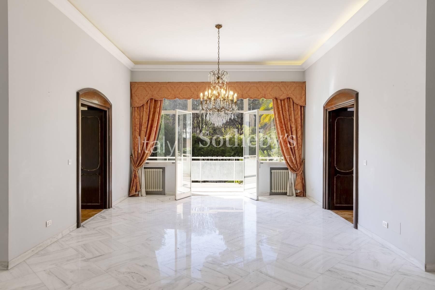 Prestigious apartment in the heart of Parioli district - 4