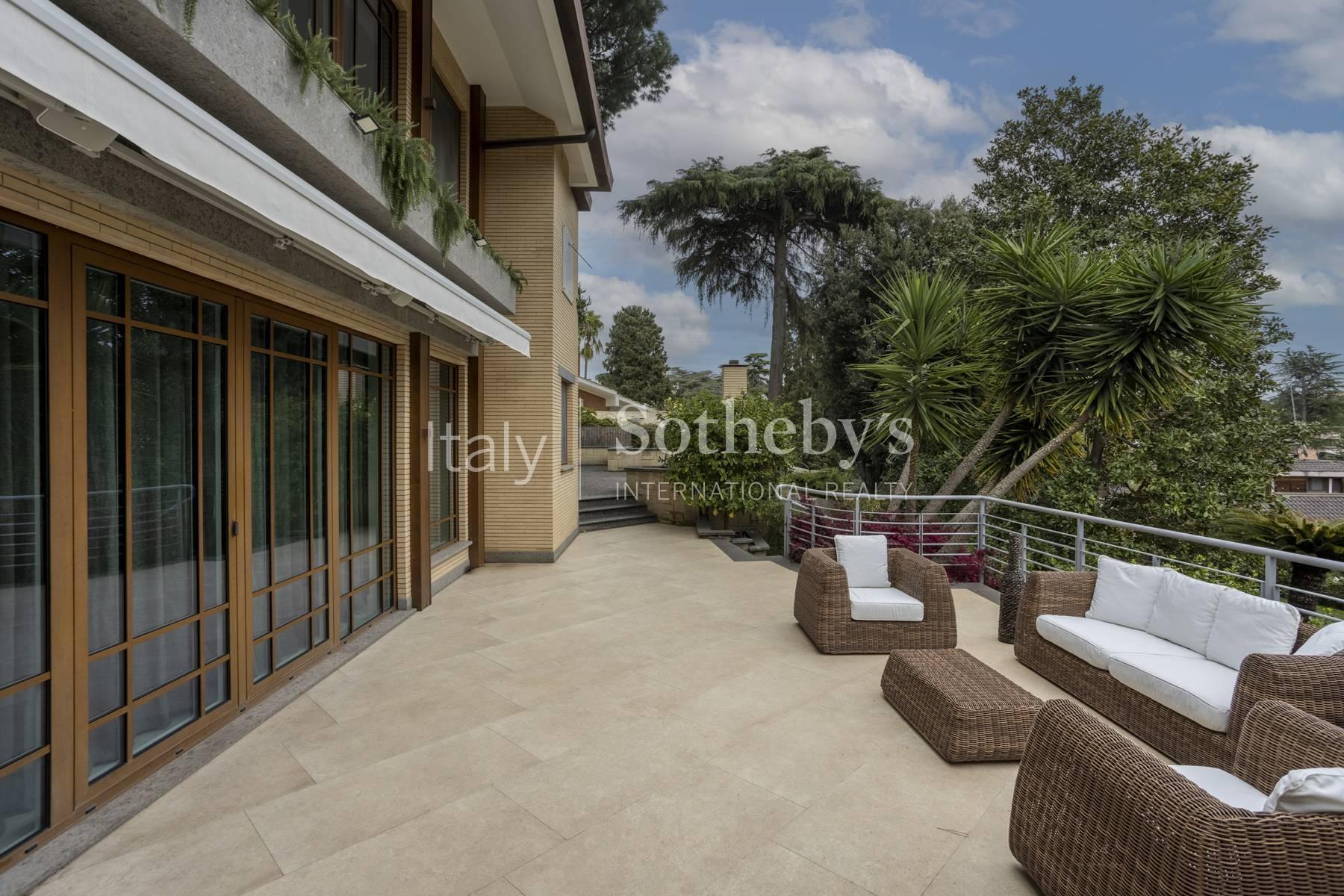 Elegante villa con terrazze e giardino nel quartiere EUR, in vendita, Roma | Sotheby’s Realty Italy - 17