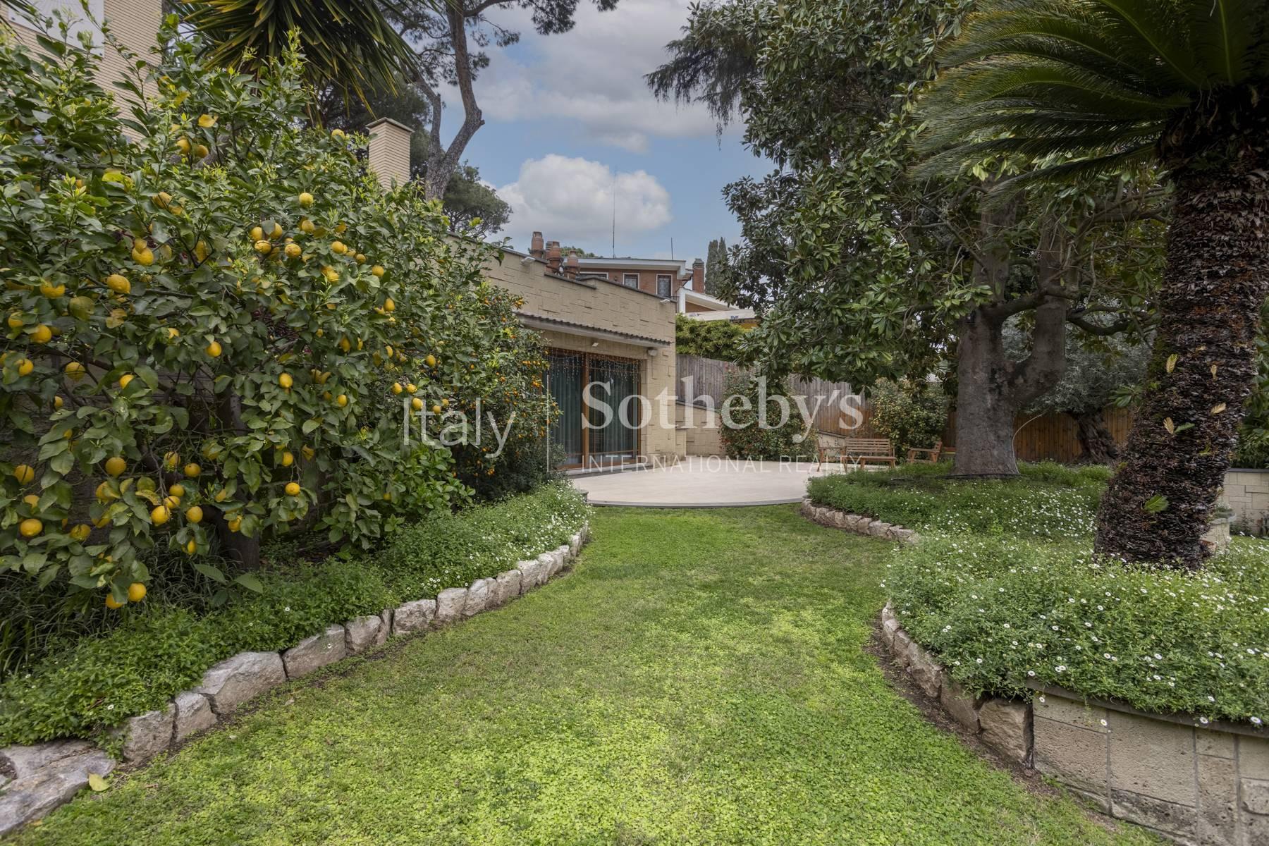 Elegante villa con terrazze e giardino nel quartiere EUR, in vendita, Roma | Sotheby’s Realty Italy - 25