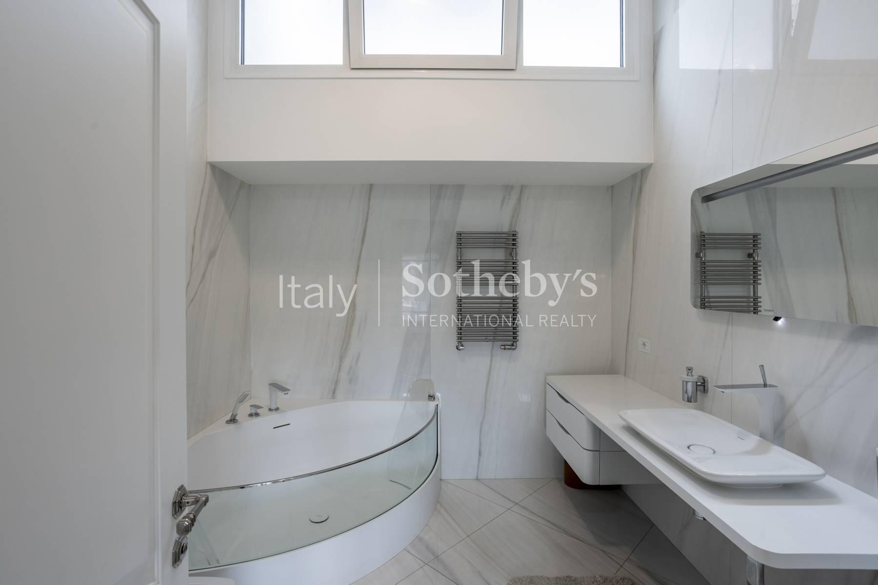Elegante villa con terrazze e giardino nel quartiere EUR, in vendita, Roma | Sotheby’s Realty Italy - 14