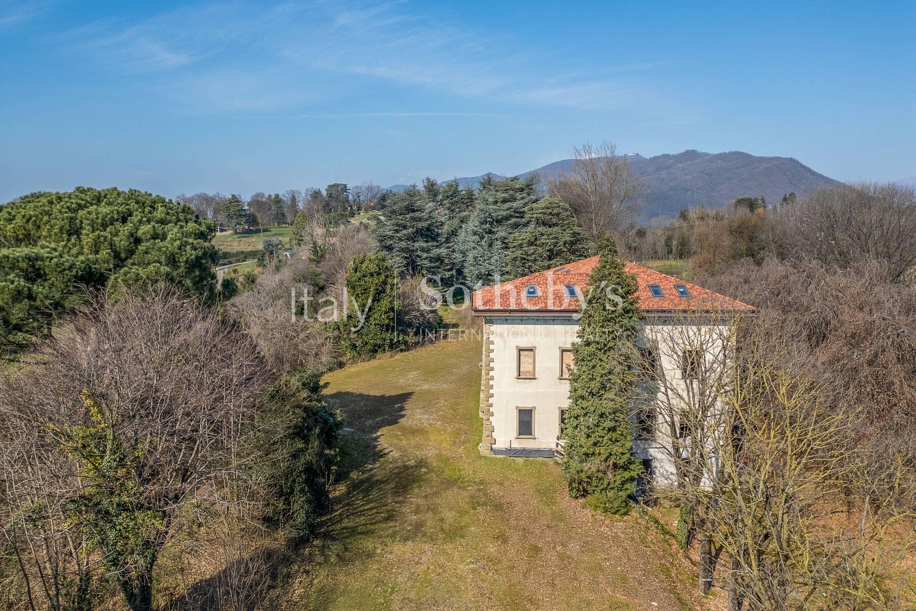 Prestigiosa dimora nel cuore della Brianza - 4