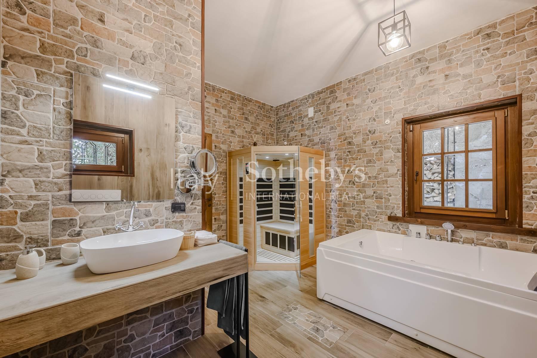 Villa con giardino e vista panoramica, in affitto, Massino Visconti | Sotheby’s Realty Italy - 12