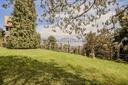 Villa con giardino e vista panoramica, in affitto, Massino Visconti | Sotheby’s Realty Italy - 17