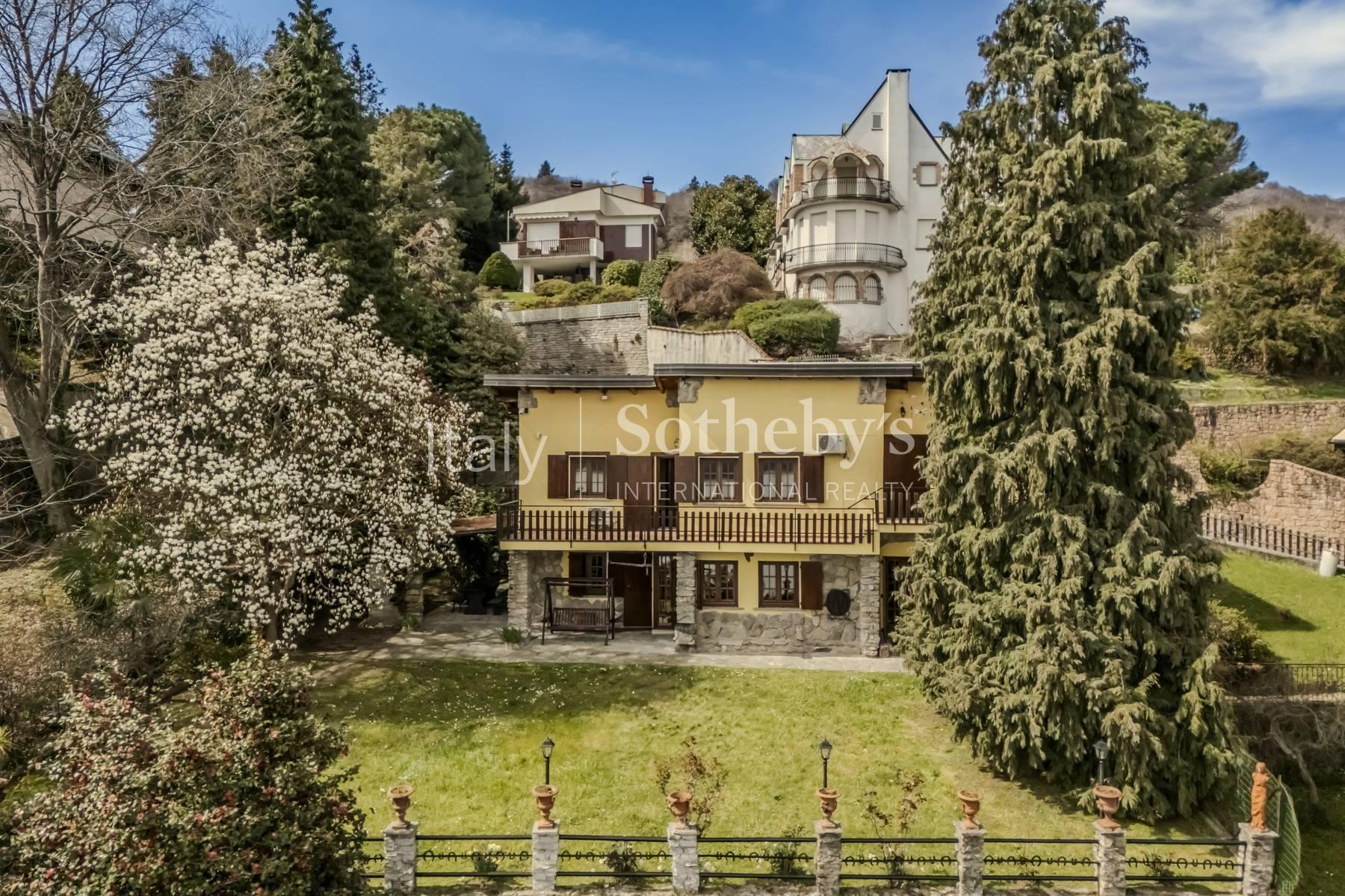 Villa con giardino e vista panoramica, in affitto, Massino Visconti | Sotheby’s Realty Italy - 19