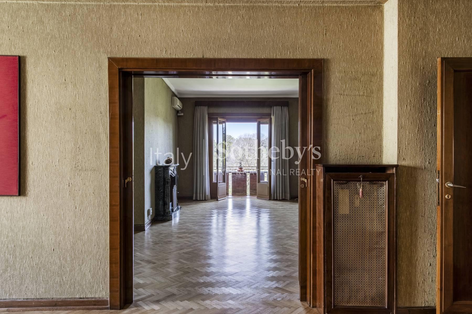 Luminoso appartamento con affacci su Villa Ada, in vendita, Roma | Sotheby’s Realty Italy - 11