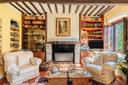 Elegante villa toscana con uliveto, in vendita, Lucca | Sotheby’s Realty Italy - 4
