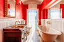 Elegante villa toscana con uliveto, in vendita, Lucca | Sotheby’s Realty Italy - 12