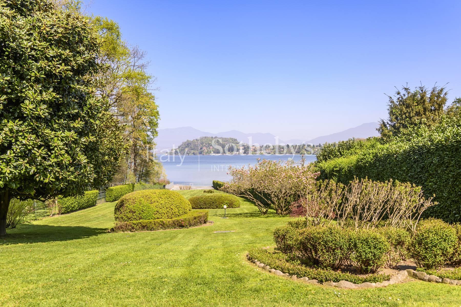 Incantevole villa con accesso diretto al Lago Maggiore, in vendita, Ranco | Sotheby’s Realty Italy - 2