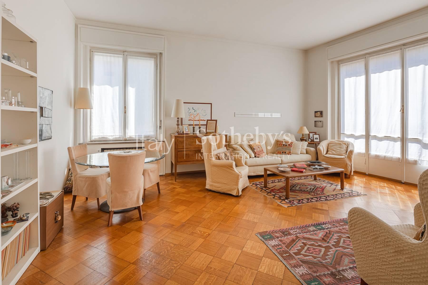 Appartamento classico con potenziale contemporaneo, in vendita, Milano | Sotheby’s Realty Italy - 2