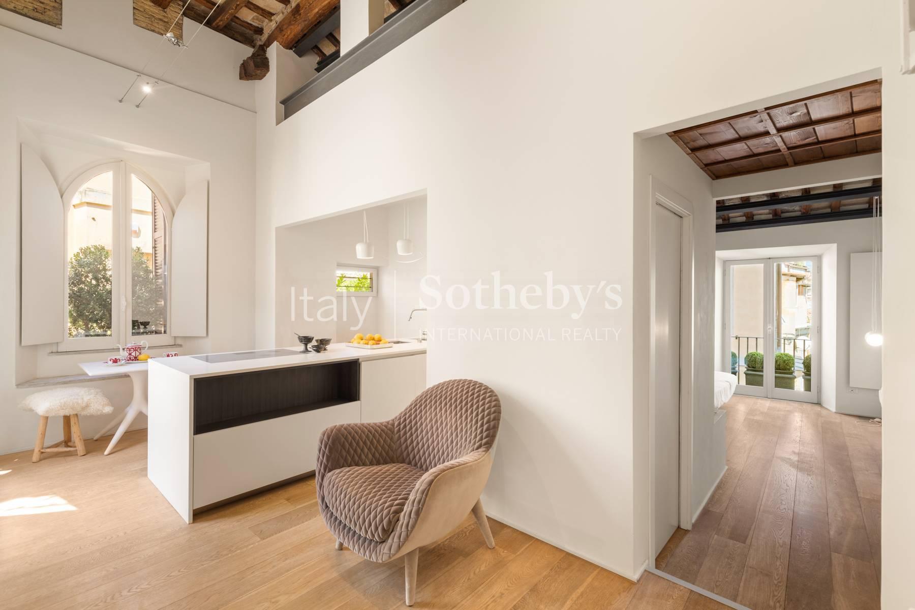 Attico di pregio con vista avvolgente sui tetti di Roma, in vendita, Roma | Sotheby’s Realty Italy - 8