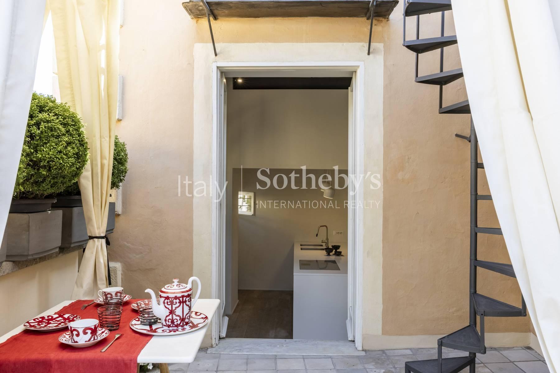 Attico di pregio con vista avvolgente sui tetti di Roma, in vendita, Roma | Sotheby’s Realty Italy - 6