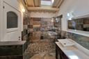 Eleganza storica nel cuore delle Marche, in vendita, Camerino | Sotheby’s Realty Italy - 23