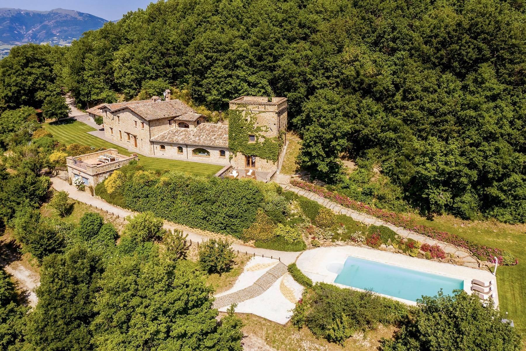 Timeless Elegance in the Heart of Le Marche - 1