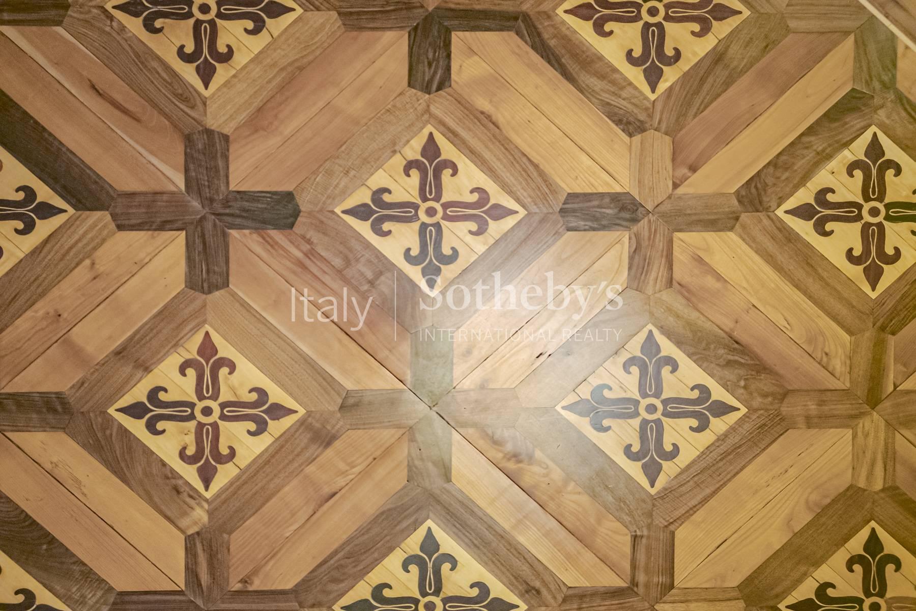 Raffinato appartamento d’epoca nel centro di Torino - 6