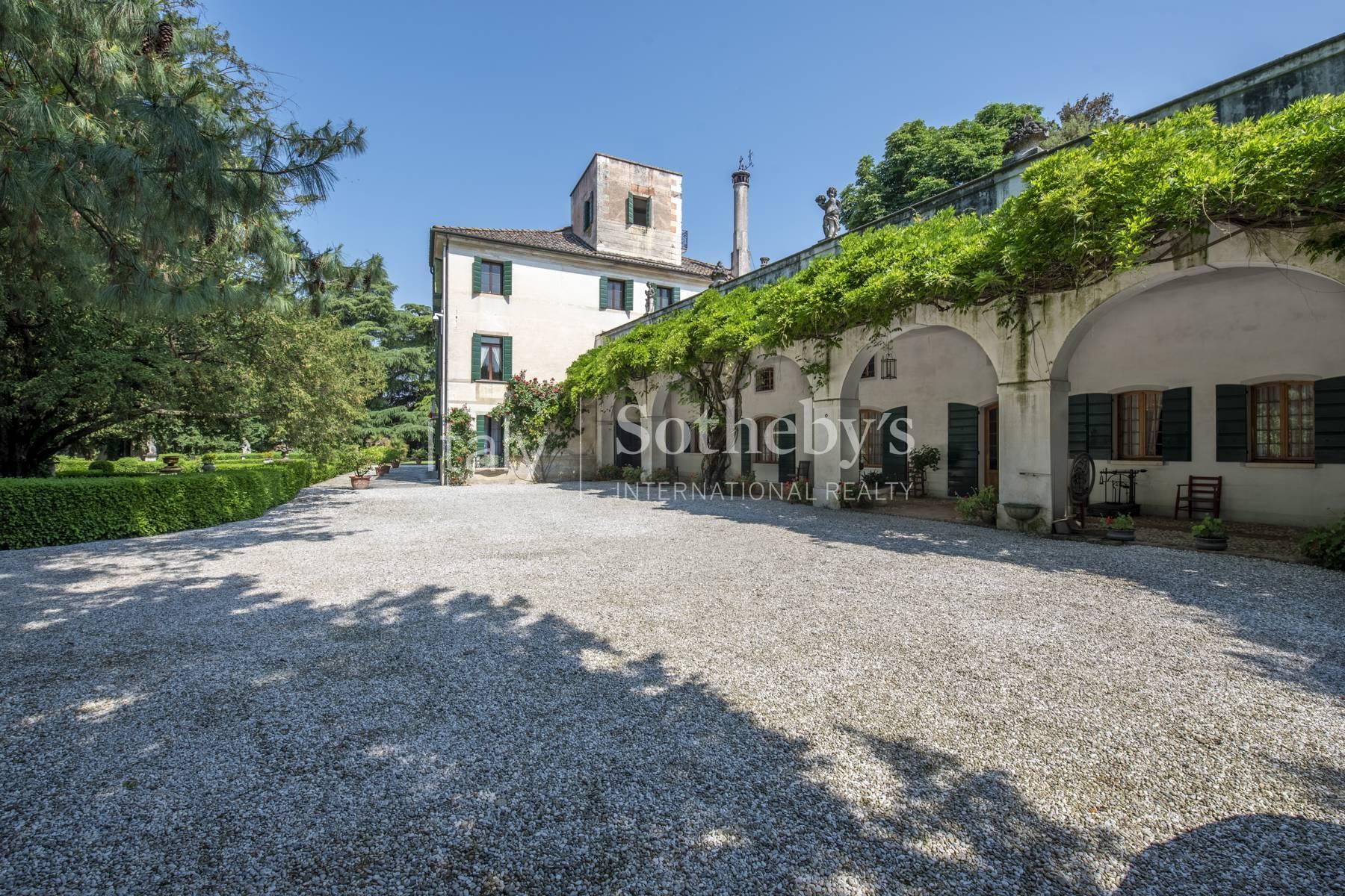 Signorile villa settecentesca con parco privato, in vendita, Paese | Sotheby’s Realty Italy - 15