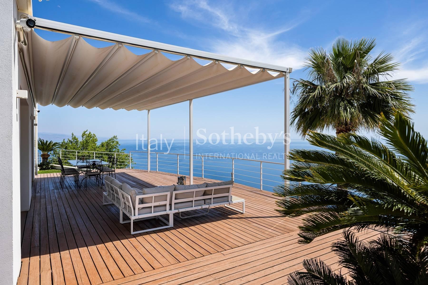 Splendida villa con vista panoramica vicino Taormina, in vendita, Letojanni | Sotheby’s Realty Italy - 8