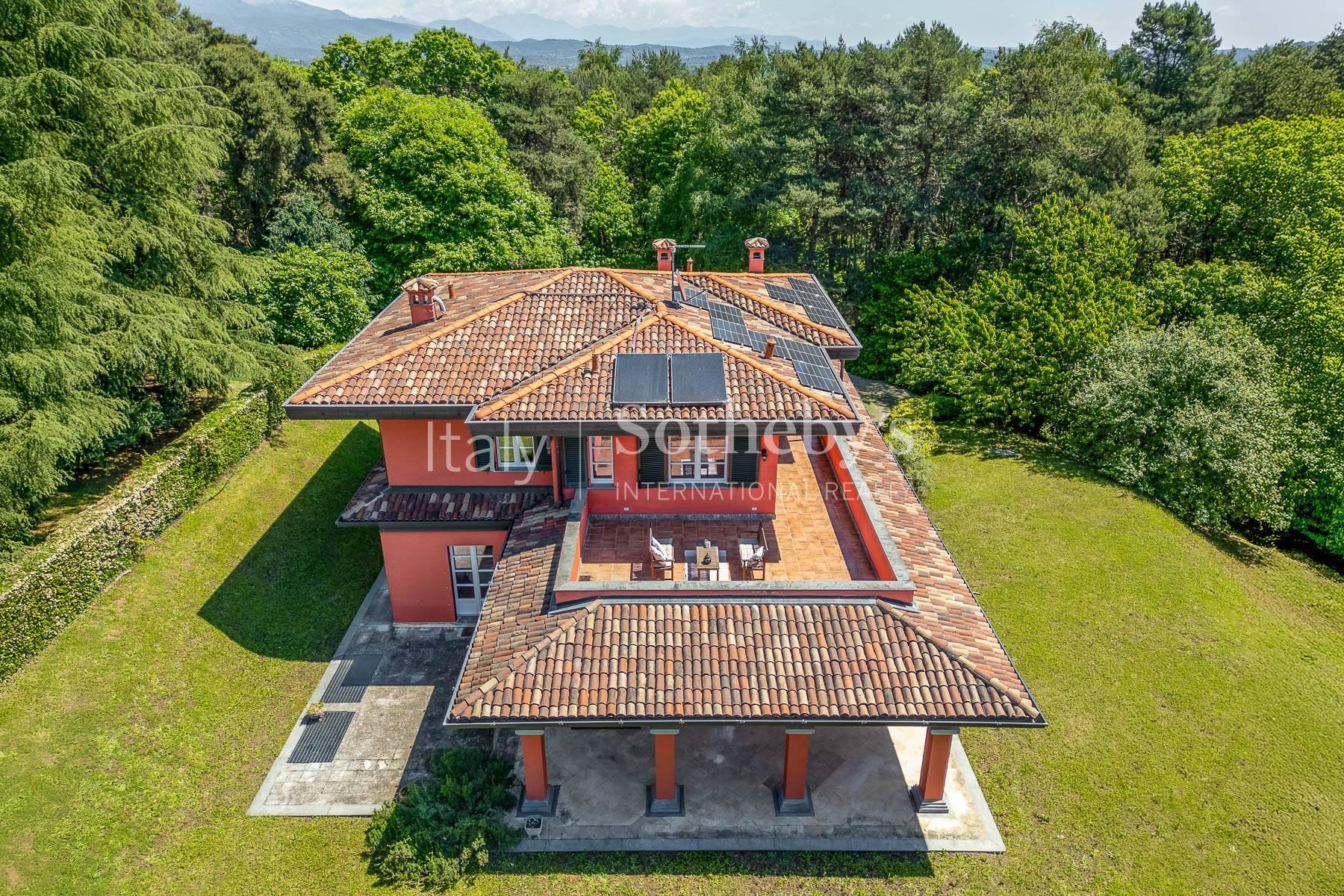 Villa elegante nel cuore della Brianza, in vendita, Oltrona di San Mamette | Sotheby’s Realty Italy - 4