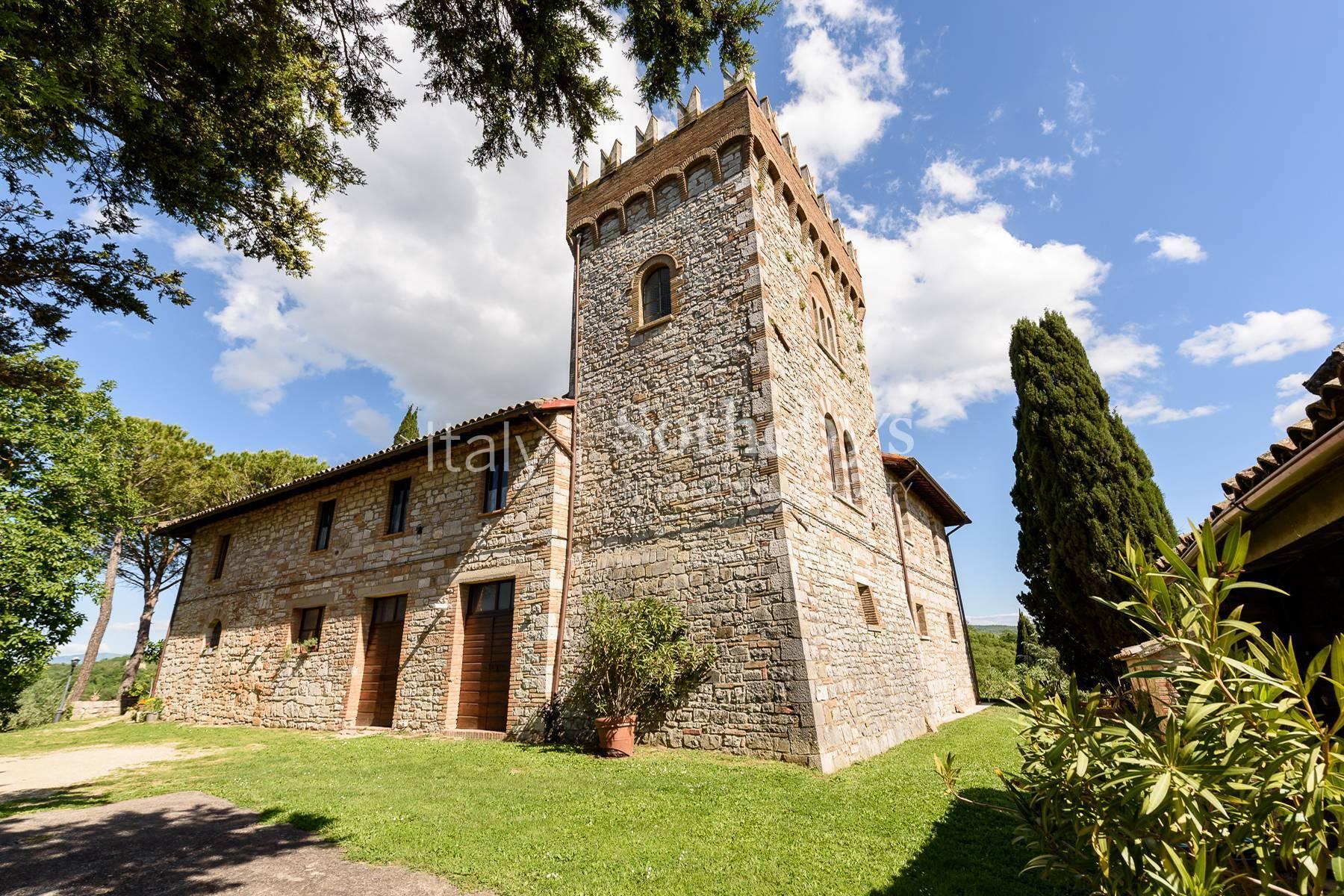 Antica torre del XIII sec. con parco e vista unica su Todi - 3