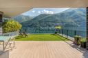 Iconico appartamento fronte lago con darsena e giardino privato, in vendita, Laglio | Sotheby’s Realty Italy - 2